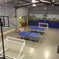 86 Wet weather with table tennis